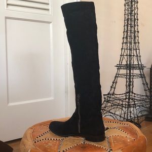 Gently wear Prada boots